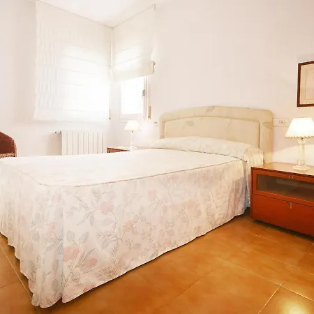 Apartment Piso D'aro